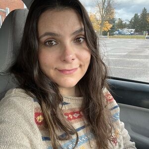 Meet your Posher, Nicole